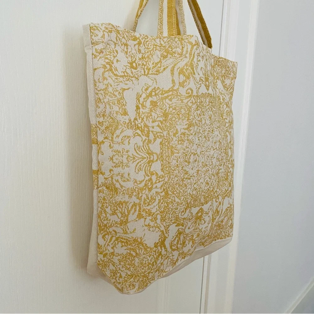 New Christian Dior Made in Italy Gold Metallic Cream Festive Travel Tote Bag - Picture 8 of 14